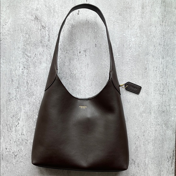 Coach Handbags - Coach Brown Leather Shoulder Bag